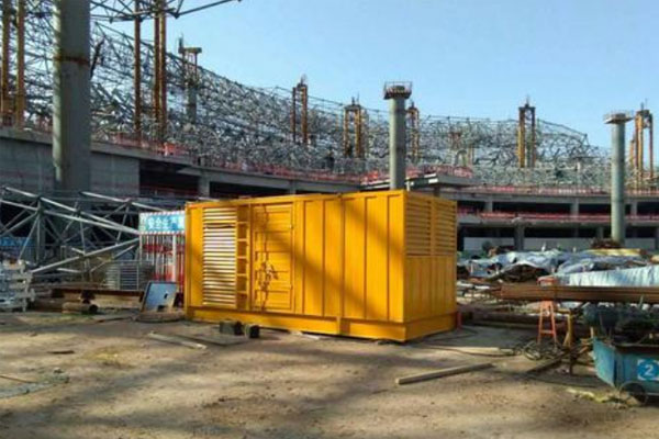 肥西发电机出租如何判断空气滤清器是否需要更换？